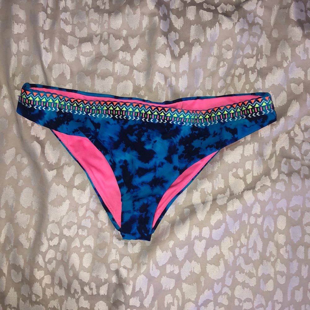 Victoria’s Secret PINK tie dye swim bottoms